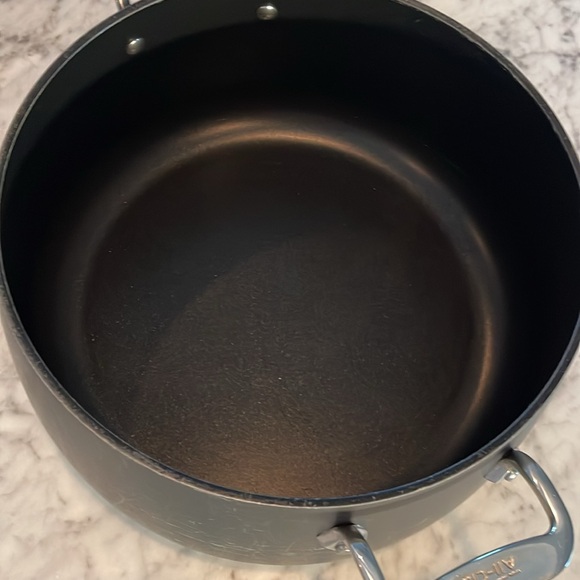 All-clad Pots and Pan - Picture 10 of 14